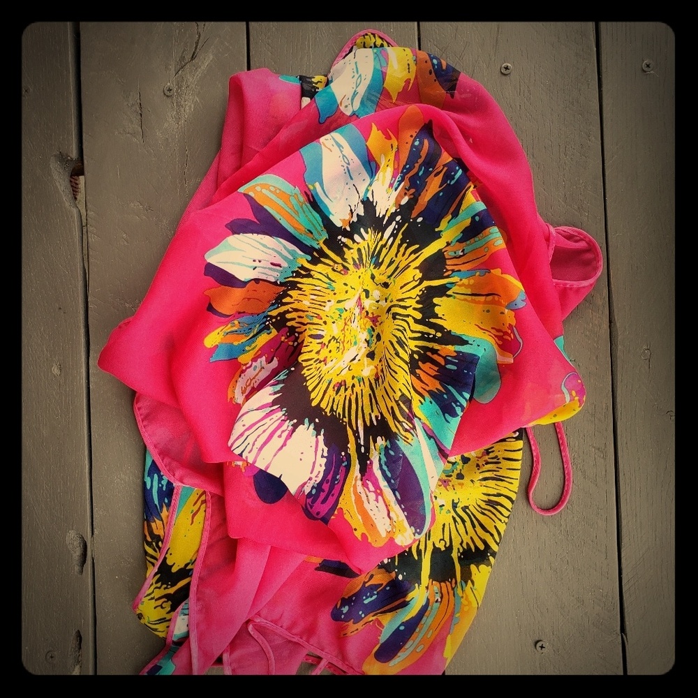 🌞$20 for 4🌞 Sunflower Summer Shawl